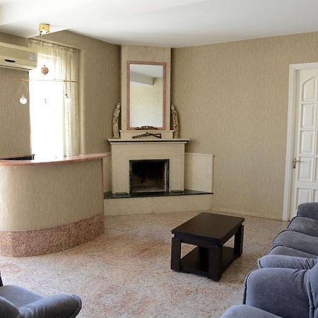 Hotel Ata Tbilisi Ngoại thất bức ảnh